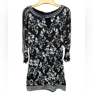 White House Black Market Black and White Dress